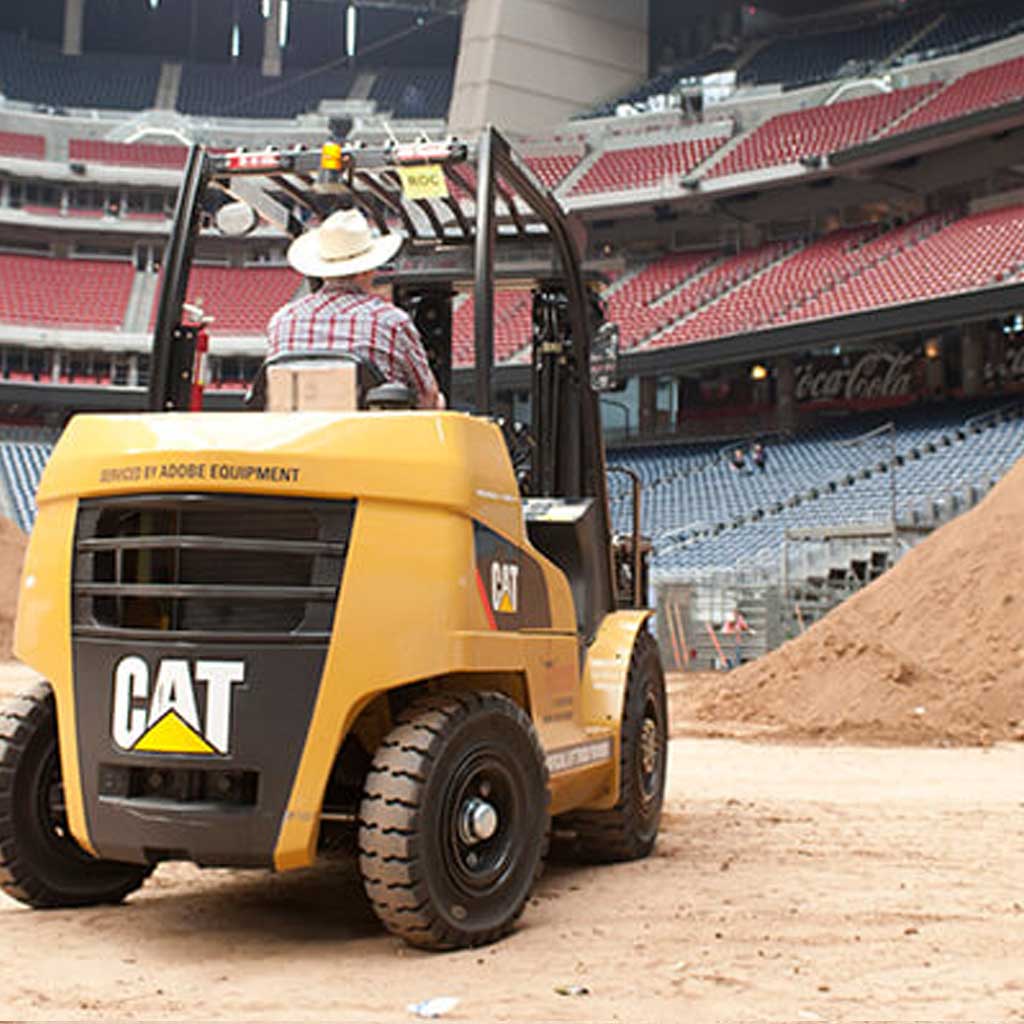 Mid Size Pneumatic Tire Forklifts