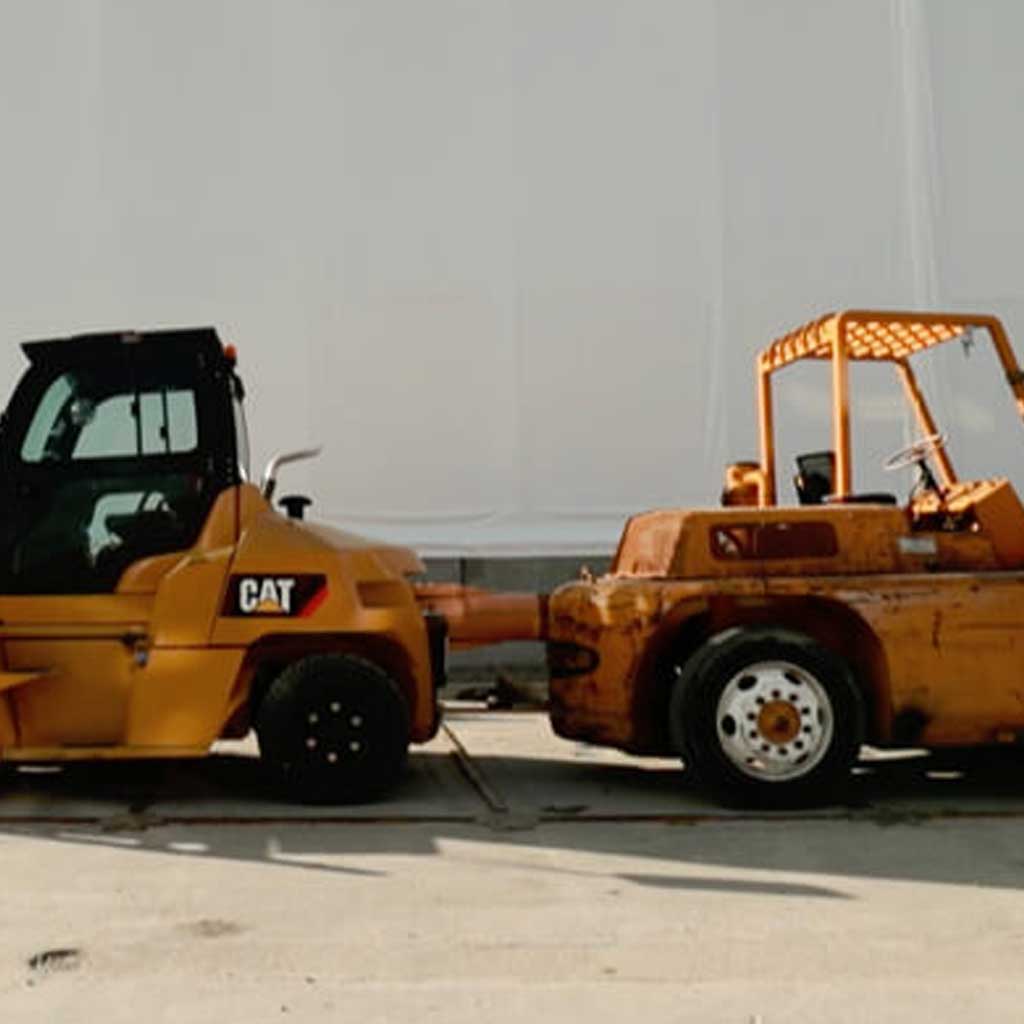 CAT Lift Trucks